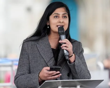 The Coventry South MP Engages Libel Legal Experts In the Wake of Dispute With Jeremy Corbyn Over Party Funds